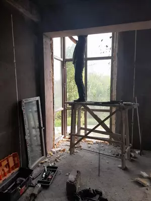 Eshik va derazalarni o'rnatish