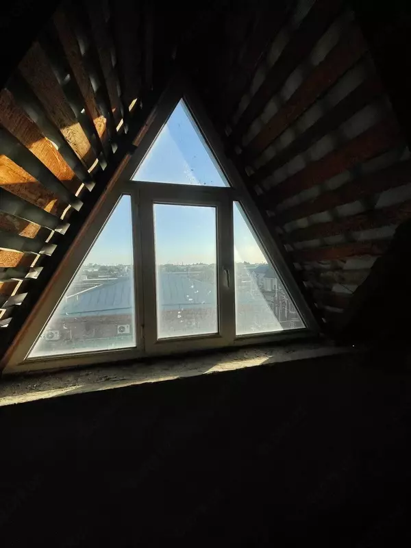 Изготовление и установка нестандартных окон и дверей