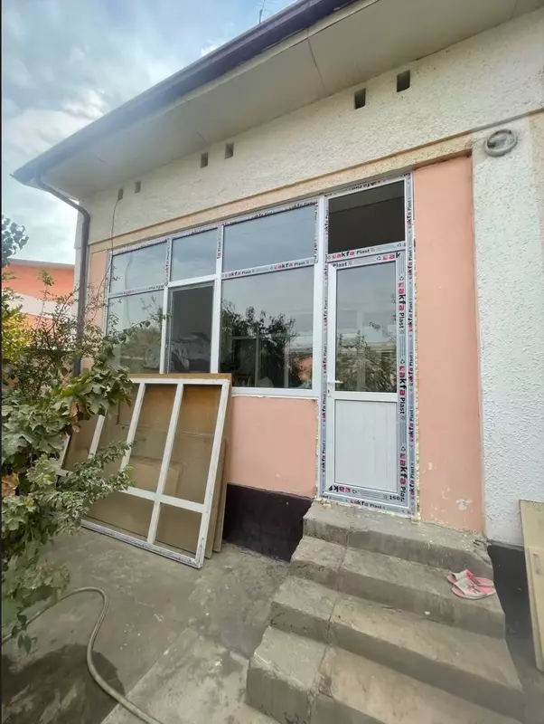 Изготовление и установка окон и дверей (арт-1) Только в розницу