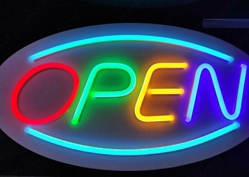 Вывеска цветная "OPEN" из гибкого неона.