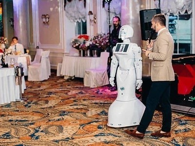 Робот-промоутер - Цена по запросу