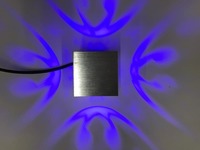 to'rtburchaklar naqshli.