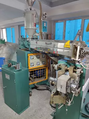 Цена по запросу Экструдер