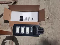 Солнечный прожектор для наружного освещения 240 Вт - 720 000 сум