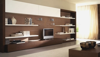 Корпусный мебельный набор для гостиной коричневого цвета с контрастирующими белыми полками - 250 000 so'm / kv.mdan