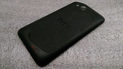 Оригинальные крышки на HTC Desire VC