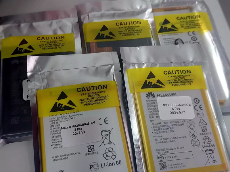 Оригинальные батарейки аккумуляторы на HuaweiHuawei Mobile WiFi Router E5573 GR5 2017Honor6Honor8Honor 9 / P10 Honor10Mate7Mate8Mate10 /Mate10 Pro