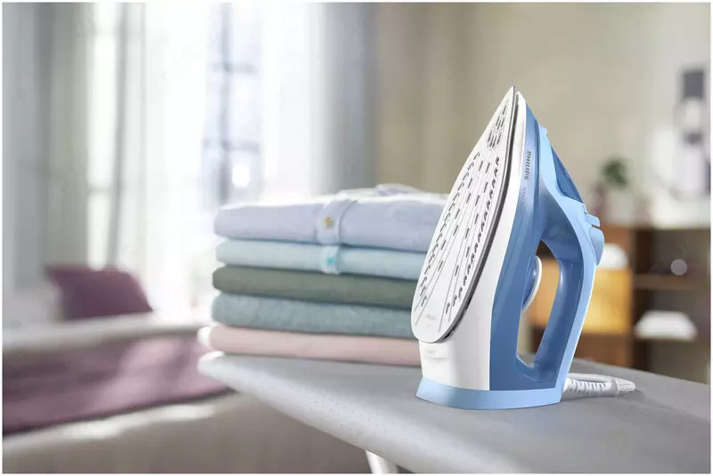 Утюг Philips DST3020