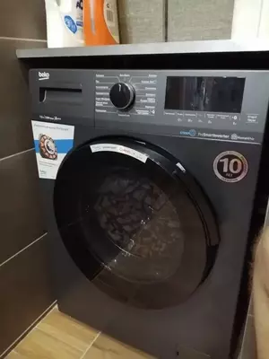 Стиральная машина Beko WSPE7H616A черный