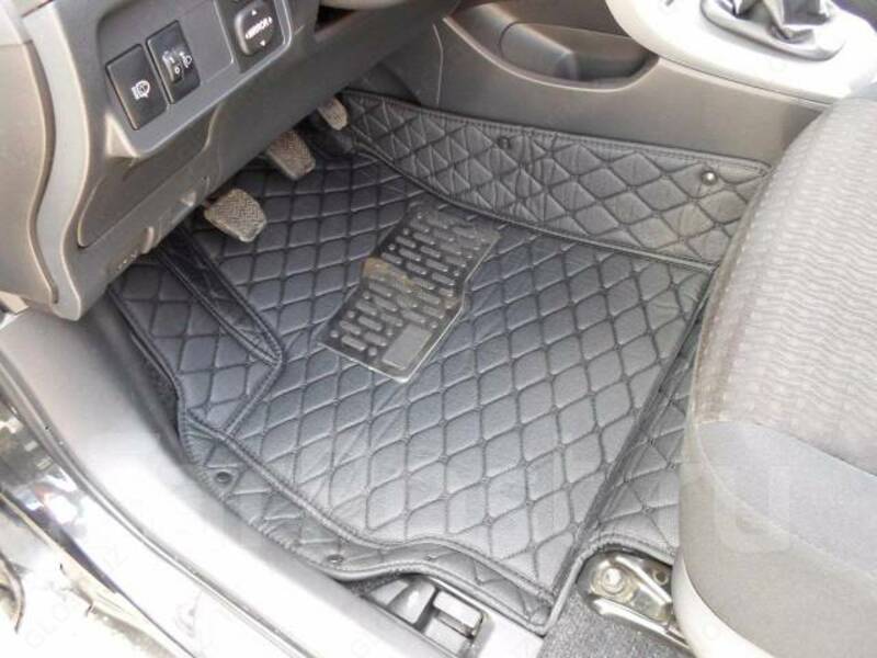  3D полики из экокожи для TOYOTA Corolla - 