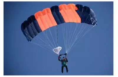 Lesnik-3M asosiy parashyuti - 57 000 000 so'm / dona