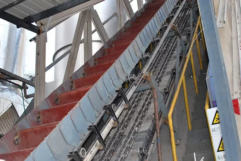 Paqir zanjirli konveyer