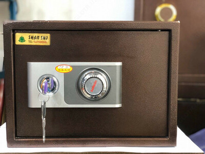 Сейф кодовый - 1 045 500 сум / шт.