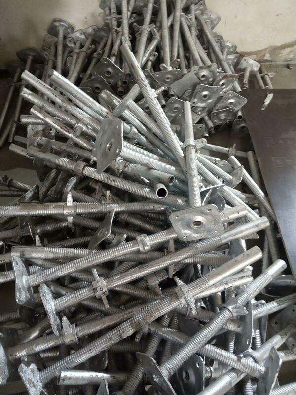  Нижний регулировочный вал - 