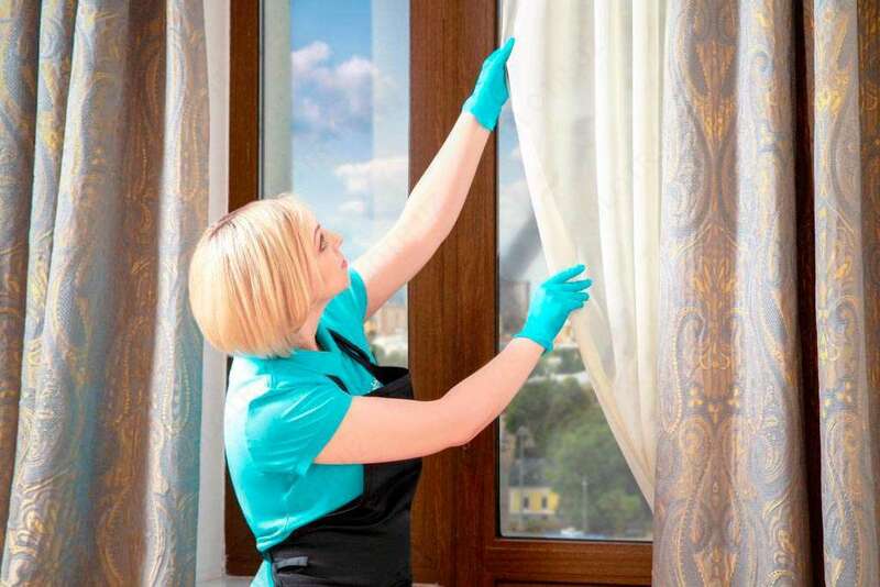 Услуга по стирке плотных штор