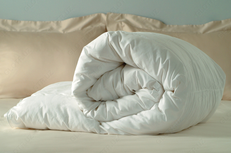 Услуга по стирке шерстяного или пухового одеяла (двуспальное) - 130 000 сум