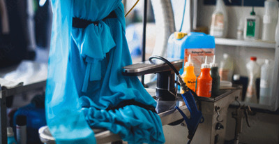 Услуга по химчистке платья