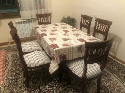 Кухонный комплект стол со стульями 15