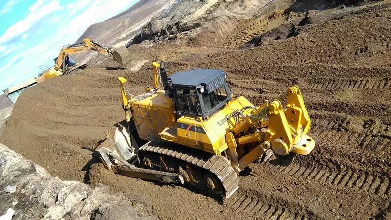  Бульдозер LiuGong B320 ЛИЗИНГ расмийлаштиришда ёрдам берамиз - 