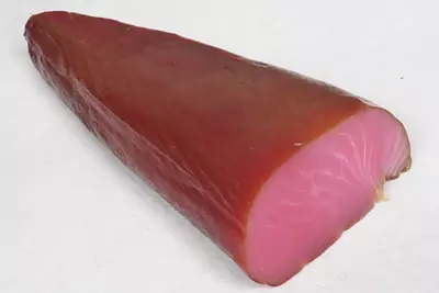 Тунец холодного копчения