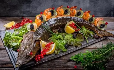 Осётр копчённый