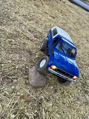 Радиоуправлеямый автомобиль