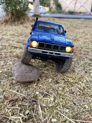 Радиоуправлеямый автомобиль - 750 000 сум / шт.