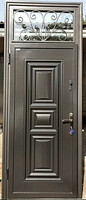 Входные металлические двери с витражными стеклами тип 2