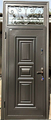 Входные металлические двери с витражными стеклами тип 2 - от 1 000 000 сум / шт.