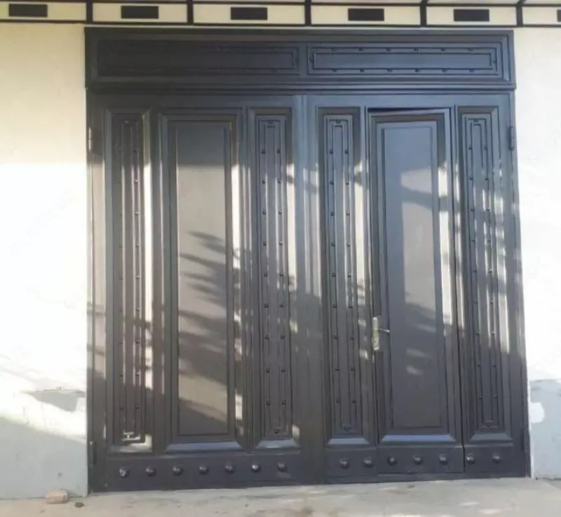 Soxta metall eshiklar. Model №1