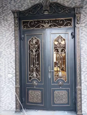 Металлическая кованая дверь. Модель № 1