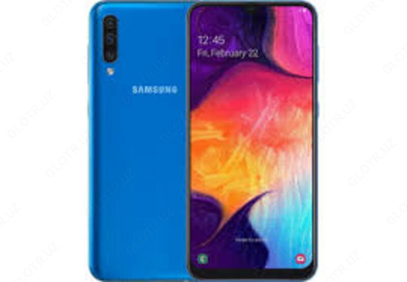  Смартфон Samsung A50 - 