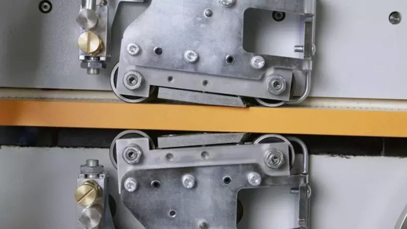 LUMINA 1594 industry - кромкооблицовочный станок Только в розницу