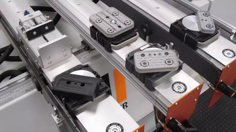 по запросу PRO-MASTER 7017 - Обрабатывающий центр с ЧПУ