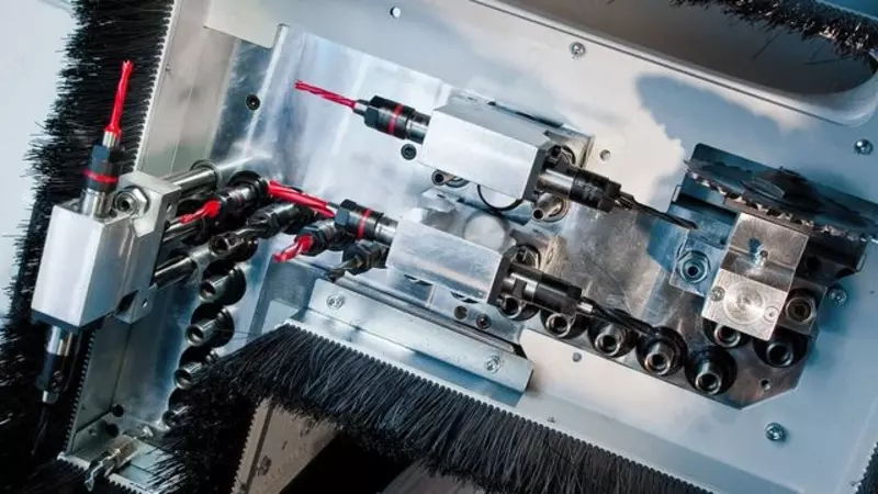 HOLZ-HER DYNESTIC 7505 - Станок на основе ЧПУ NESTING VAVCO