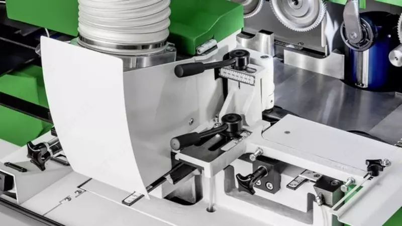 WEINIG Powermat 3000 - Строгально-калевочный станок - по запросу