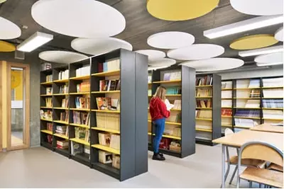 Akustik shovqinni yutuvchi panellar (vertikal shift) - Narx so&#039;rov asosida