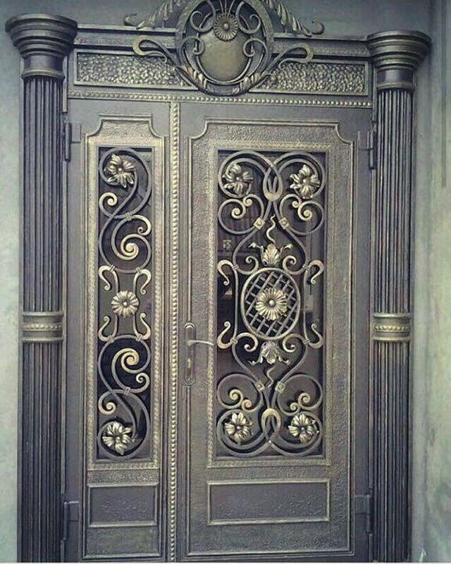 Кованая входная дверь 001