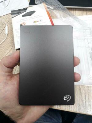 Переносной Жесткий диск 5ТБ - 2 093 565.3 сум / шт.