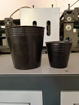 Цветочный горшок - 40 сум / шт.