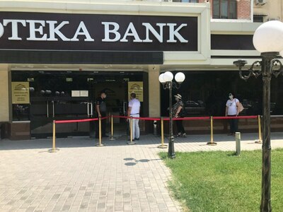 Мобильные стойки ограждения столбики лента ограждение переносной парковочные забор оградительная - от 250 160 сум от 5 шт.