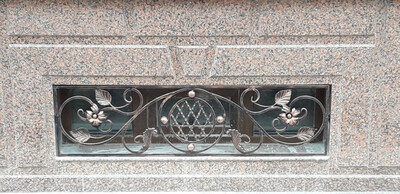 Кованые декоративные решетки