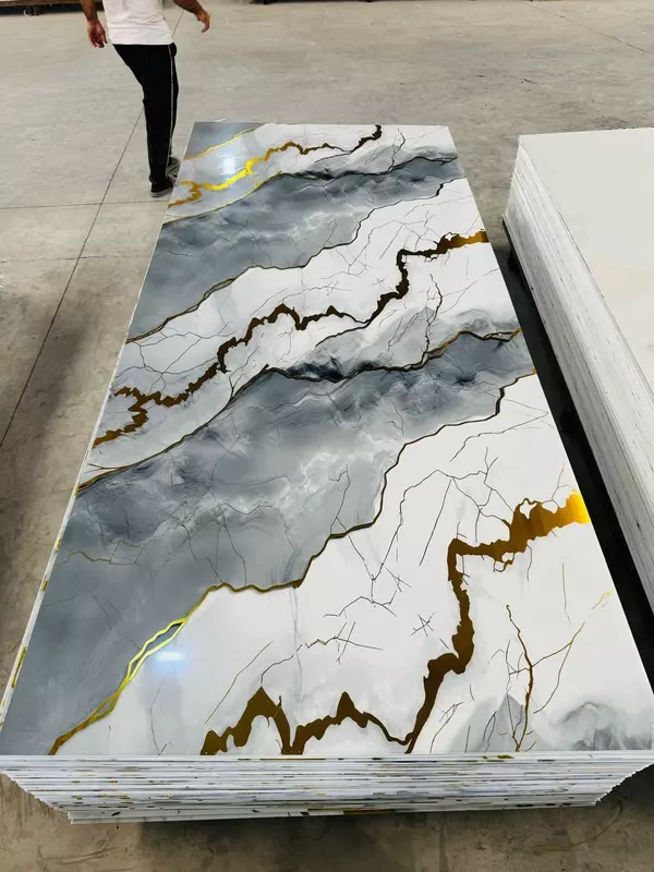   1220 mm x 2800 mm olchamdagi dekorativ PVX panellar E 34