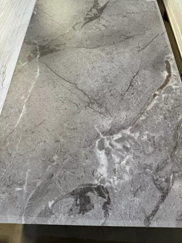   Декоративные панели из ПВХ размером 1220 мм х 2800 мм C10