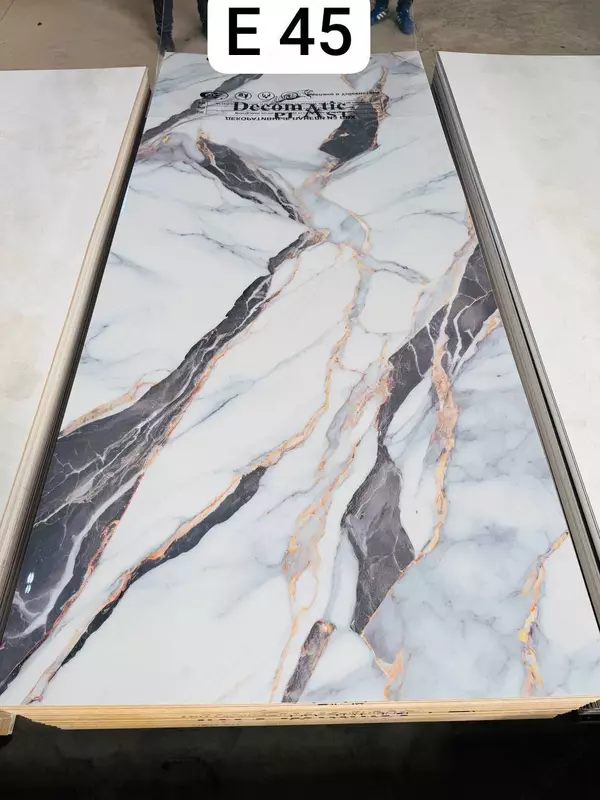  Глянцевая декоративная панель из ПВХ 1.22*2.80 Е 45 - 