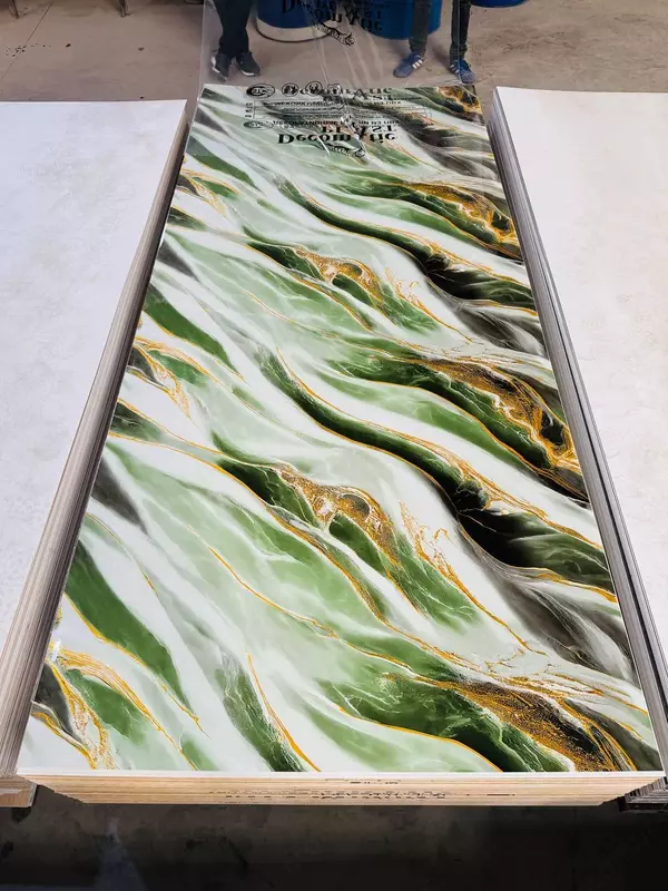  Глянцевая декоративная панель из ПВХ 1.22*2.80 Е 50 - 