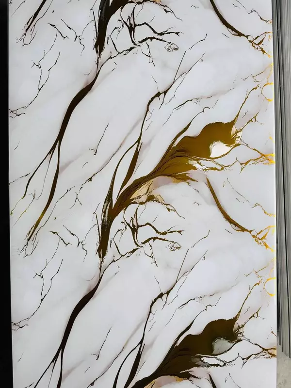   Глянцевая декоративная панель из ПВХ 1.22*2.80 Е 51