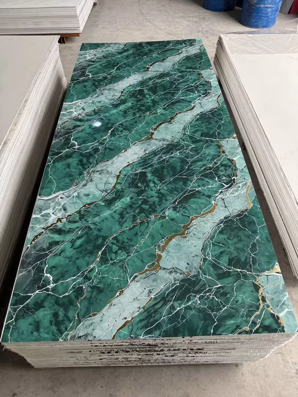  Глянцевая декоративная панель из ПВХ 1.22*2.80 Е 59 - 