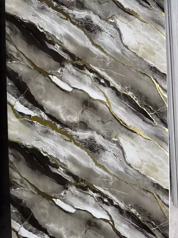  Yaltiroq PVX dekorativ paneli 1.22 * 2.80 E 63 - 