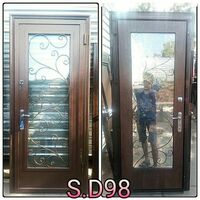 Входная дверь